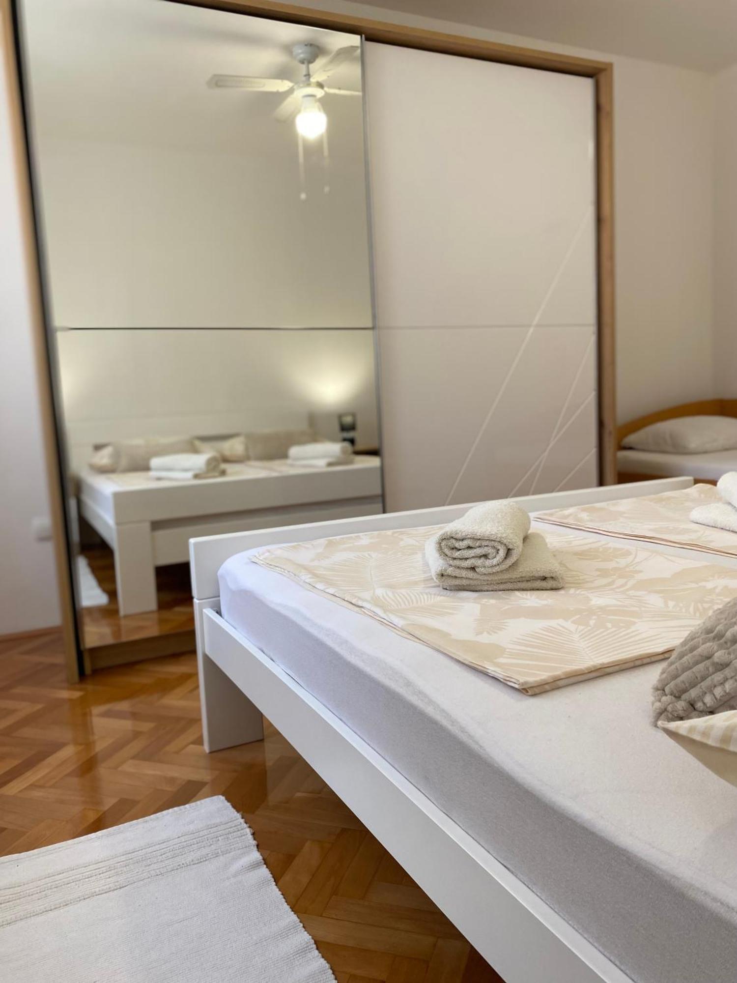Charming Old Town Apartment Šibenik Extérieur photo