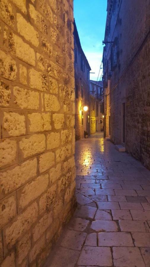 Charming Old Town Apartment Šibenik Extérieur photo
